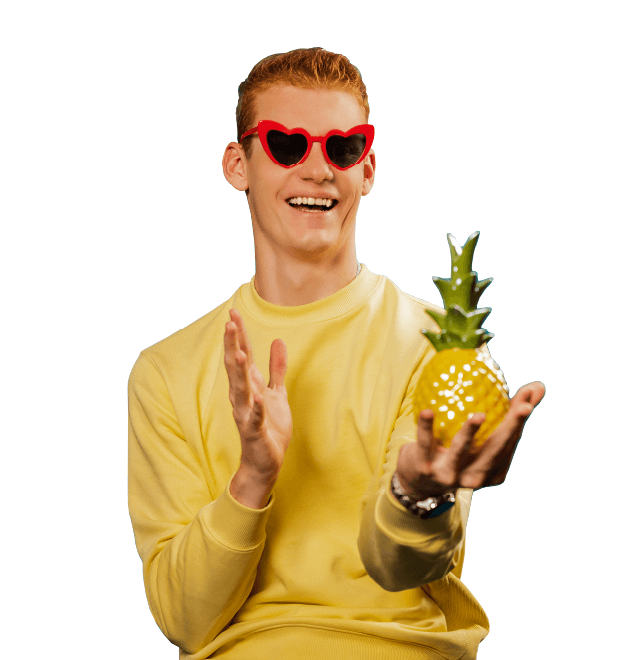 Freisteller_Umriss_weiss_Nils_Ananas